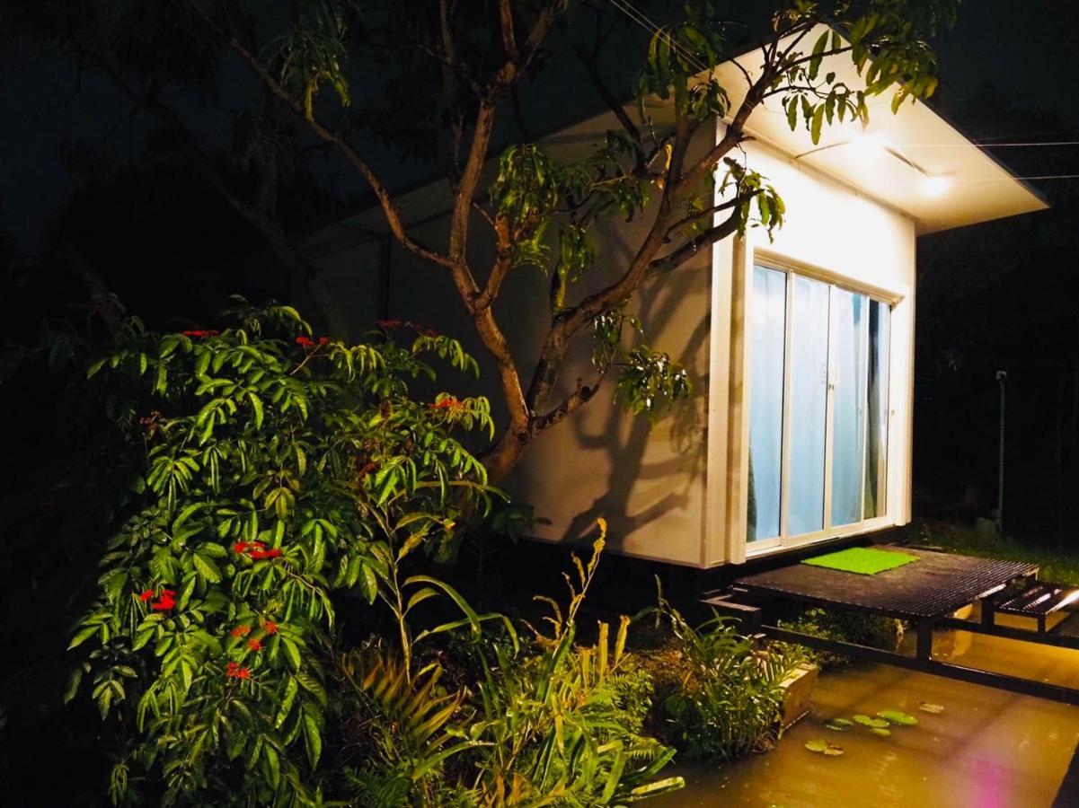 Wild Ones Hostel Bangkok Zewnętrze zdjęcie