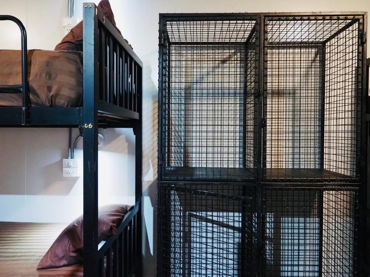 Wild Ones Hostel Bangkok Zewnętrze zdjęcie